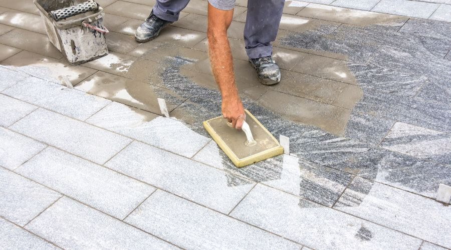 Professional New roof installation in Windsor, MO